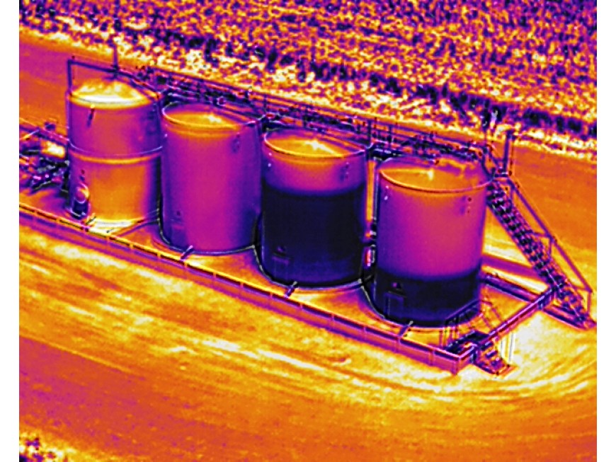 Oil And Gas Tanks Drone Thermography Inspection